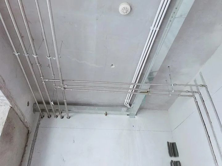 薄壁午夜福利视频免费观看水管安装.jpg